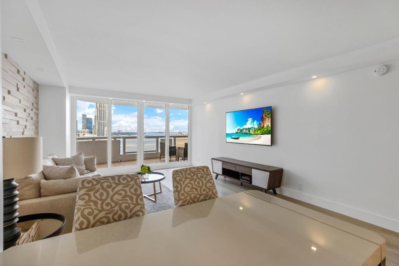 Grandiose On The Bay Apartment Miami Bagian luar foto