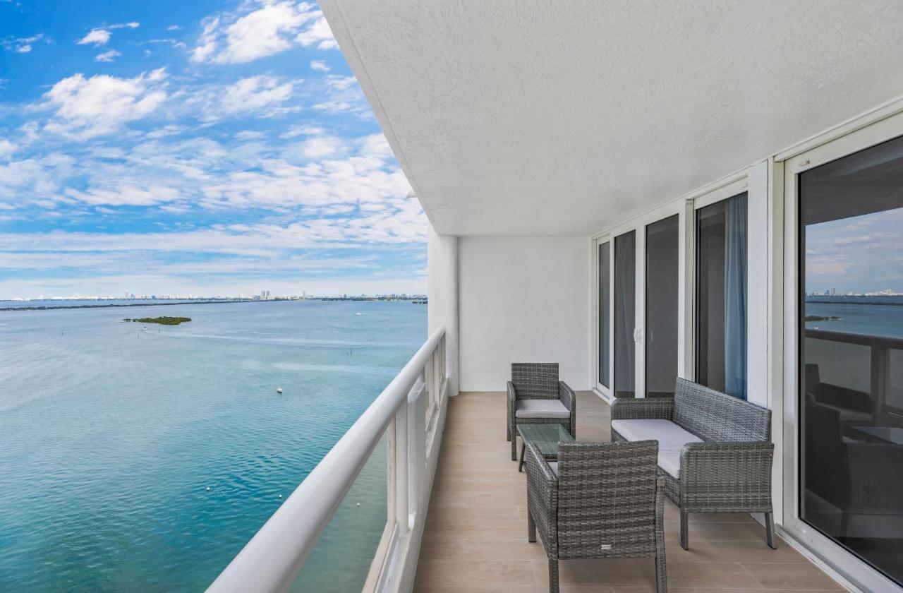 Grandiose On The Bay Apartment Miami Bagian luar foto