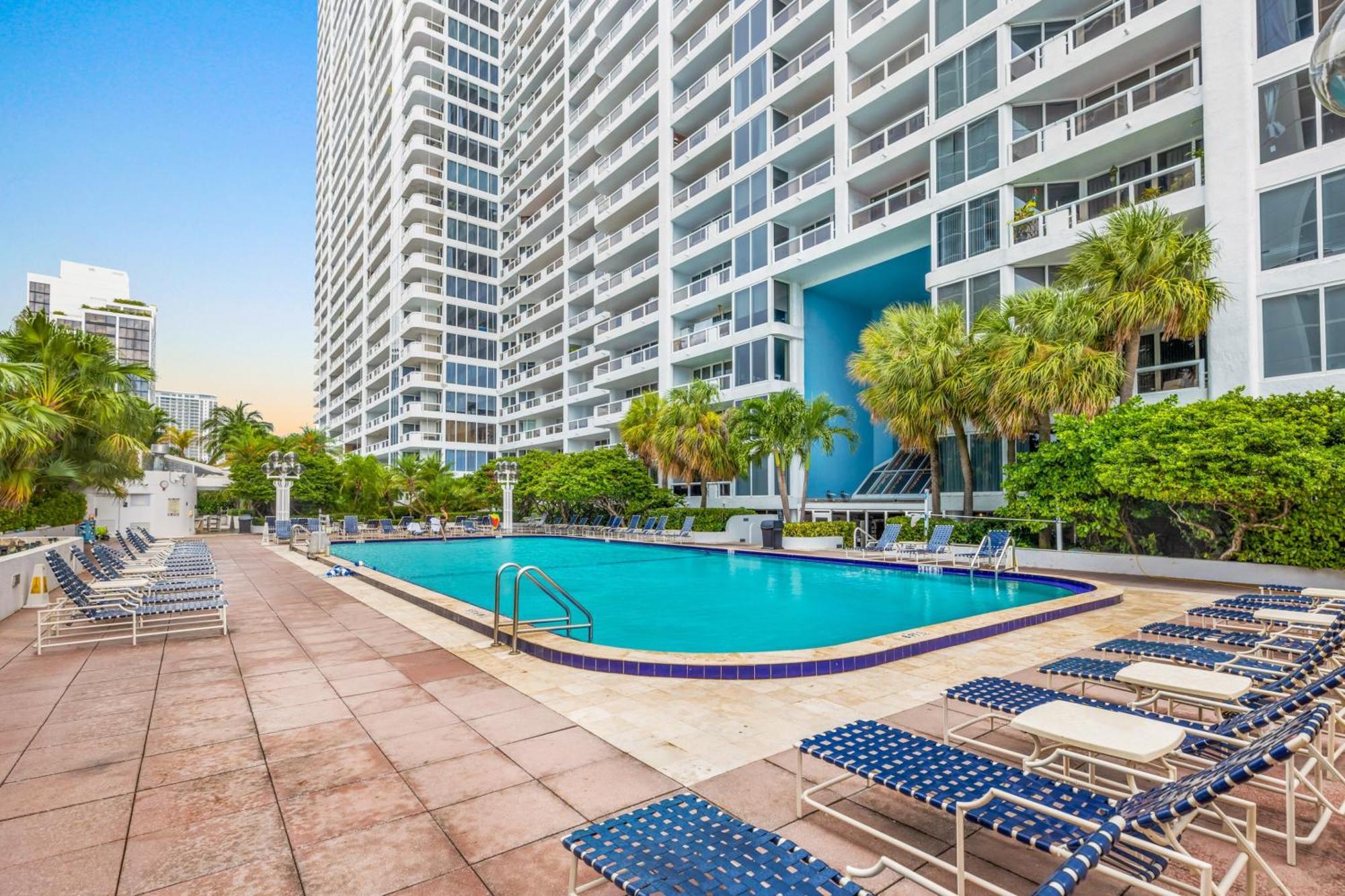 Grandiose On The Bay Apartment Miami Bagian luar foto